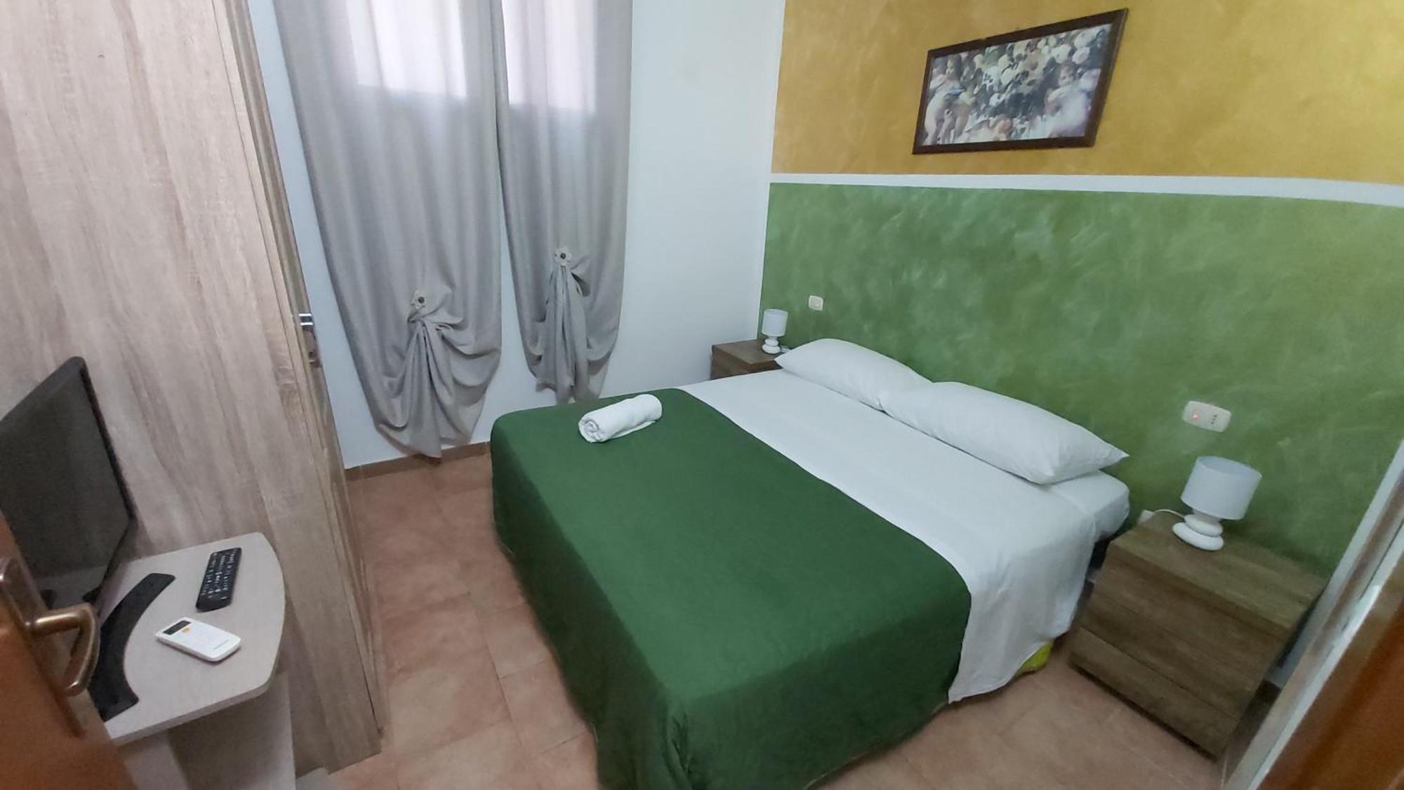 Residence Il Castello LMP Szoba fotó
